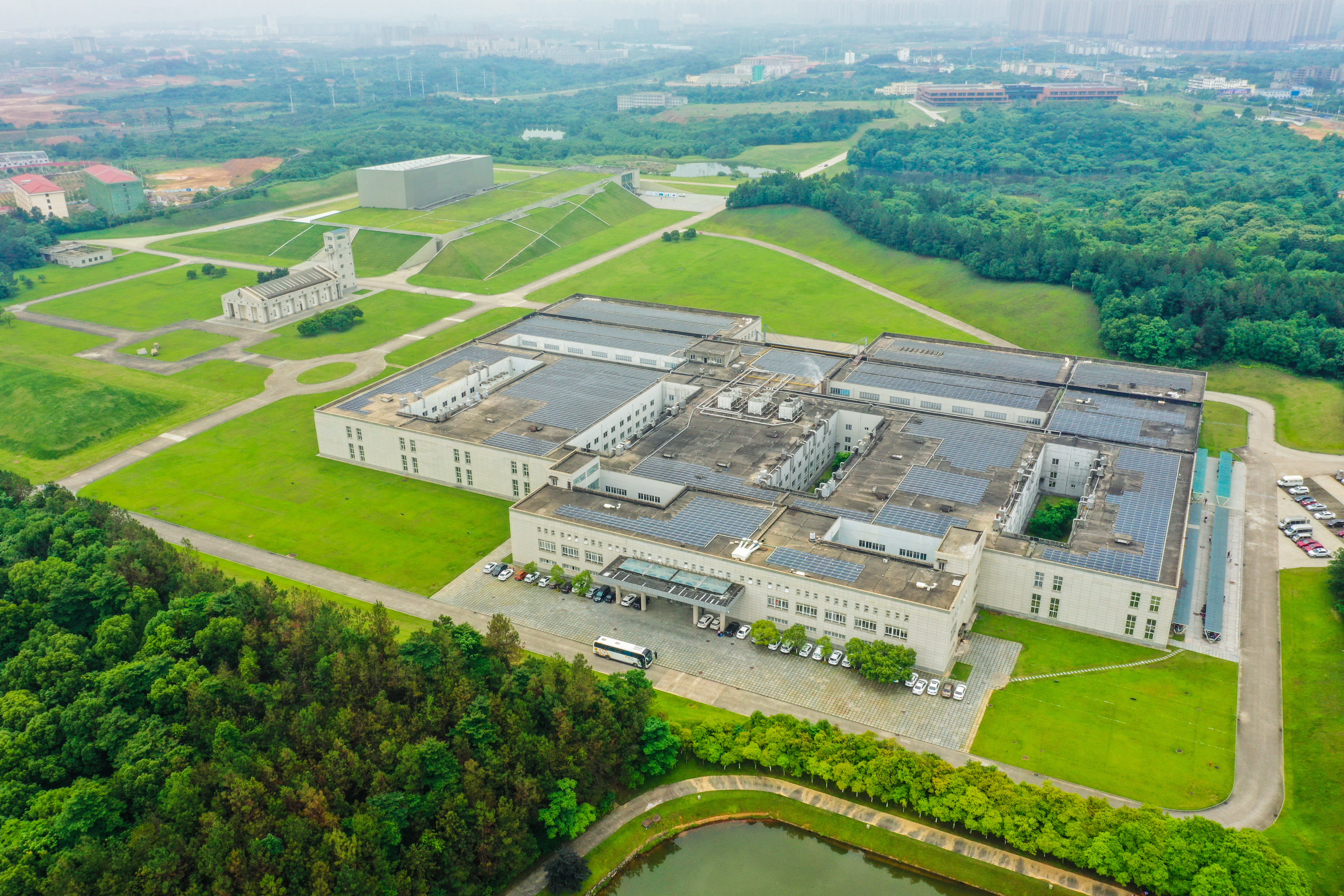 俯瞰ks凯时官网药谷 .jpeg